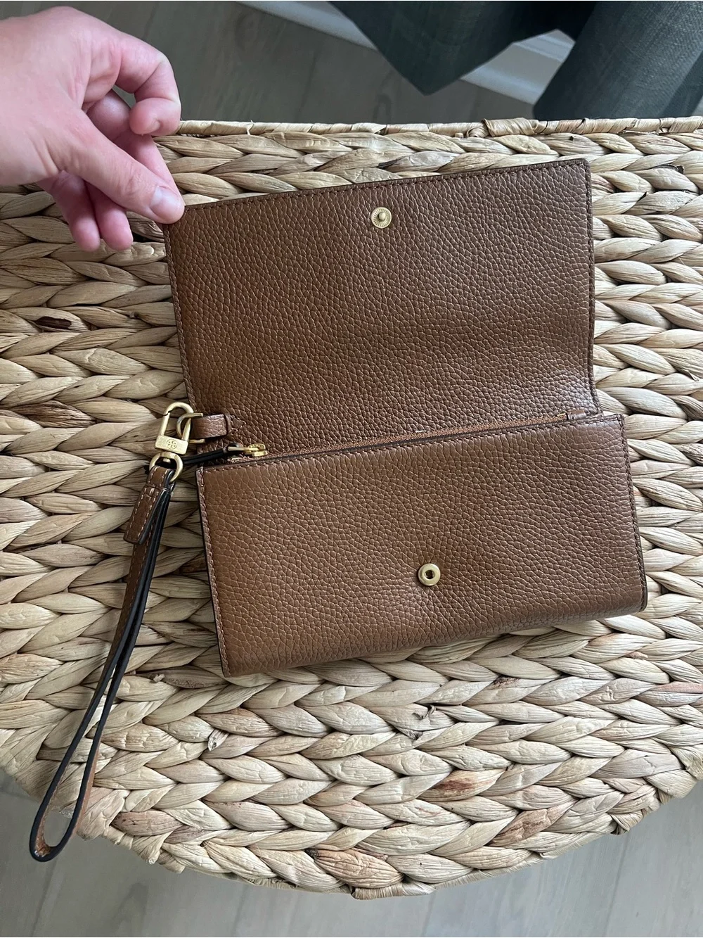 Tory Burch Tan Brown Pebbled Leather Wristlet with Gold Logo
